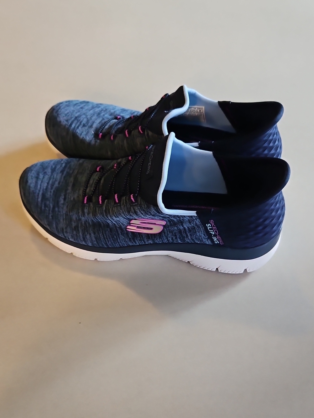 Skechers Slip Ins